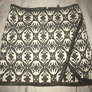 Express Mini Skirt